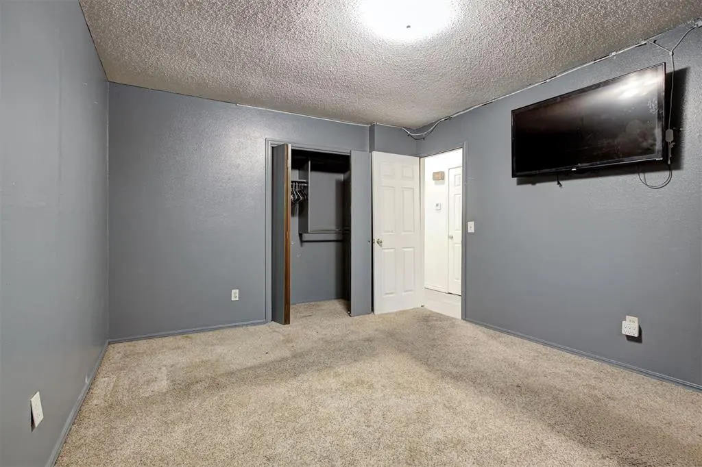 Photo 33 — 8801 Oakridge Drive, Midwest City, OK 73110