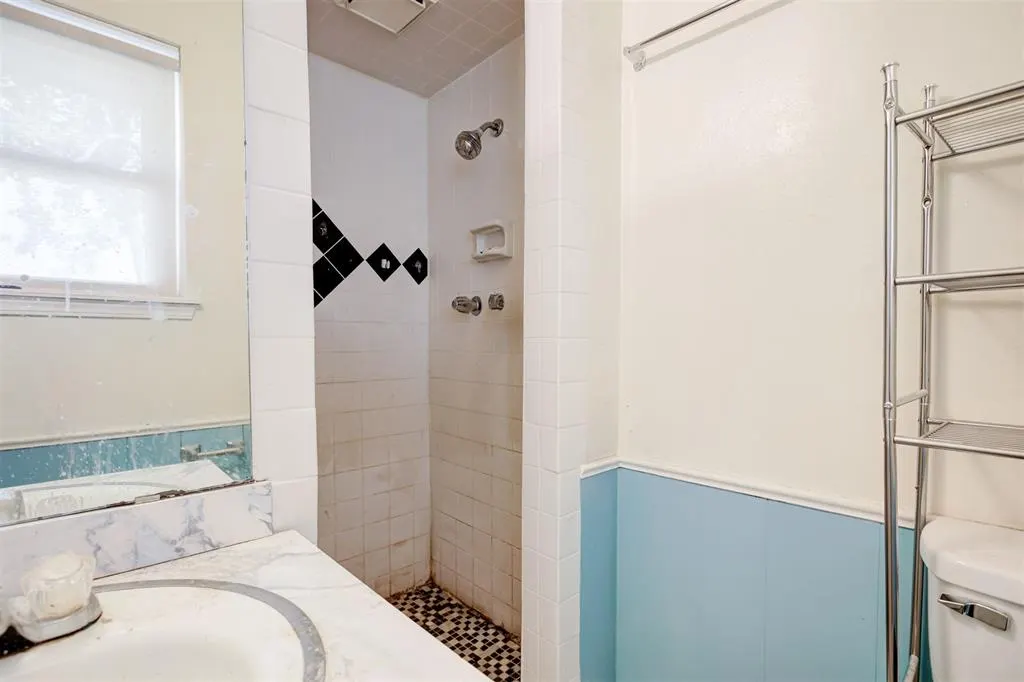 Photo 35 — 8801 Oakridge Drive, Midwest City, OK 73110