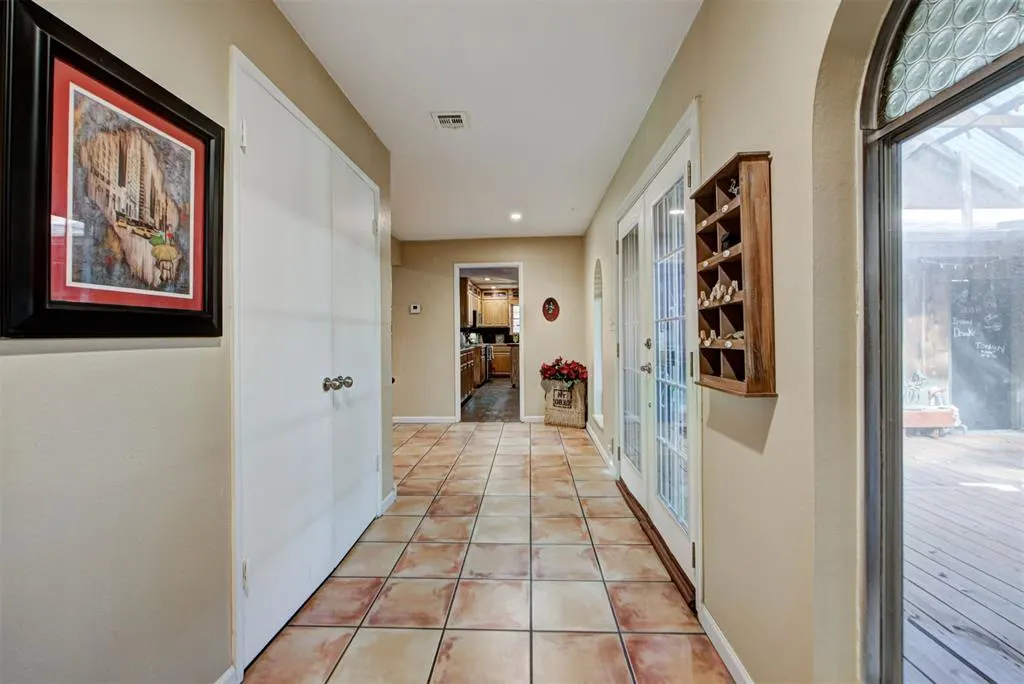 Photo 10 — 4712 NW 77th Street, Oklahoma City, OK 73132