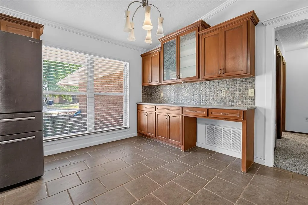 Photo 7 — 7805 NW 20th Street, Bethany, OK 73008