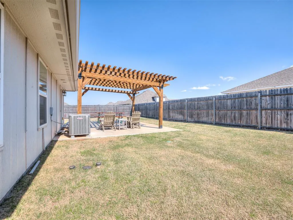 Photo 31 — 19628 Brookville Drive, Edmond, OK 73012