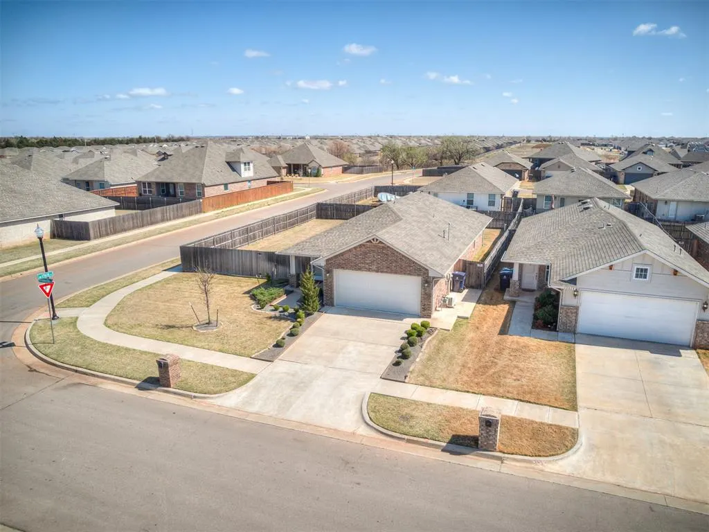 Photo 40 — 19628 Brookville Drive, Edmond, OK 73012