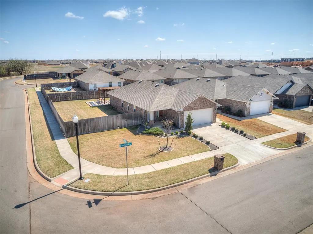 Photo 41 — 19628 Brookville Drive, Edmond, OK 73012