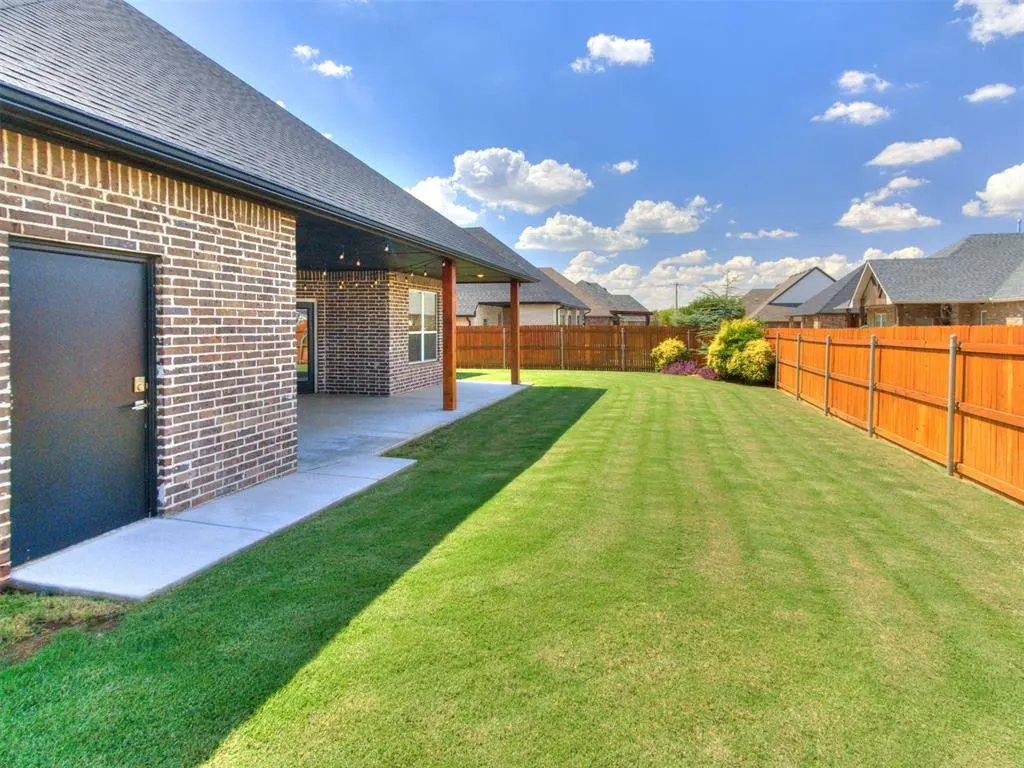 Photo 47 — 9317 NW 82nd Street, Yukon, OK 73099