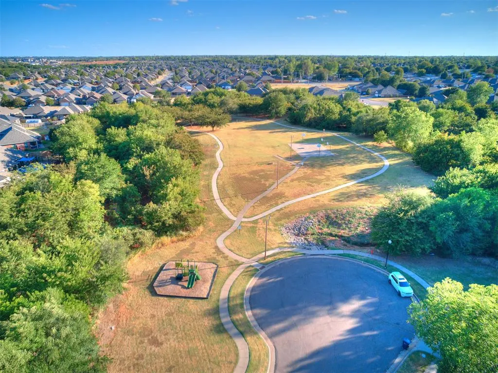 Photo 47 — 1301 Harvest Trail, Yukon, OK 73099