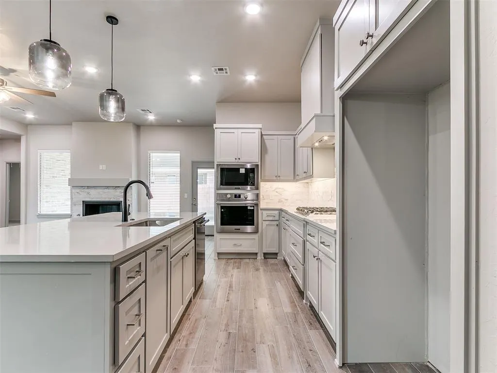 Photo 6 — 16108 Segovia Drive, Oklahoma City, OK 73170