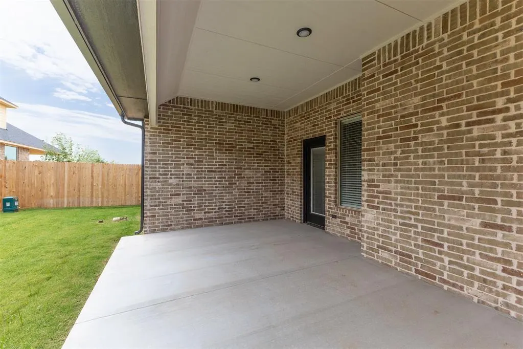 Photo 37 — 16108 Segovia Drive, Oklahoma City, OK 73170