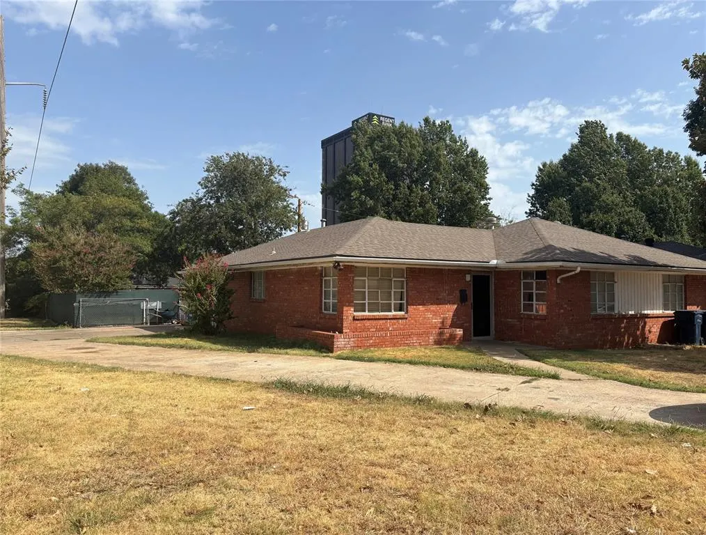 Front exterior — 2065 NW 48th Street, Oklahoma City, OK 73118