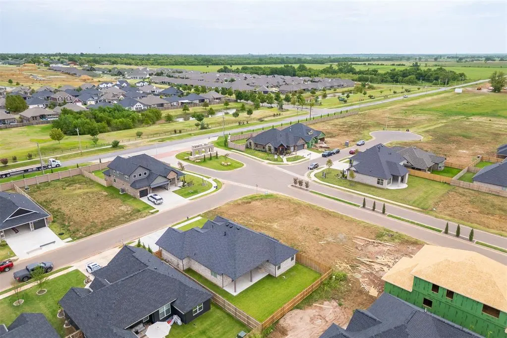 Photo 45 — 16025 Catalonia Place, Oklahoma City, OK 73170