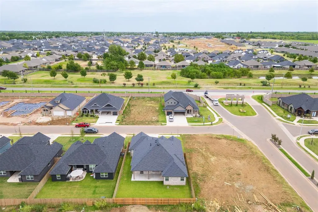 Photo 46 — 16025 Catalonia Place, Oklahoma City, OK 73170