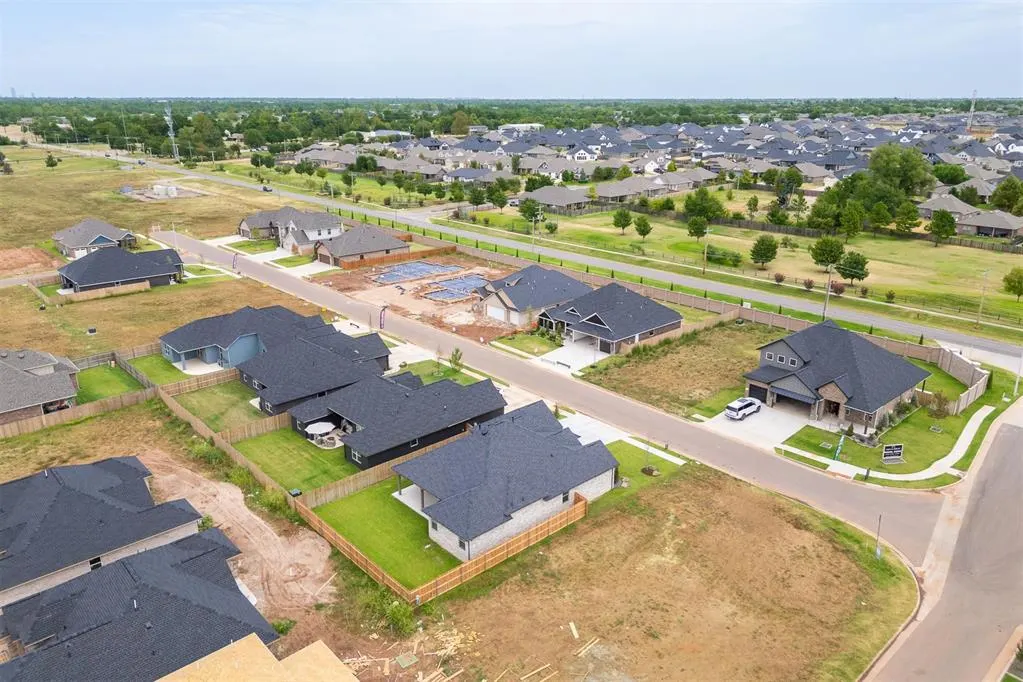 Photo 47 — 16025 Catalonia Place, Oklahoma City, OK 73170