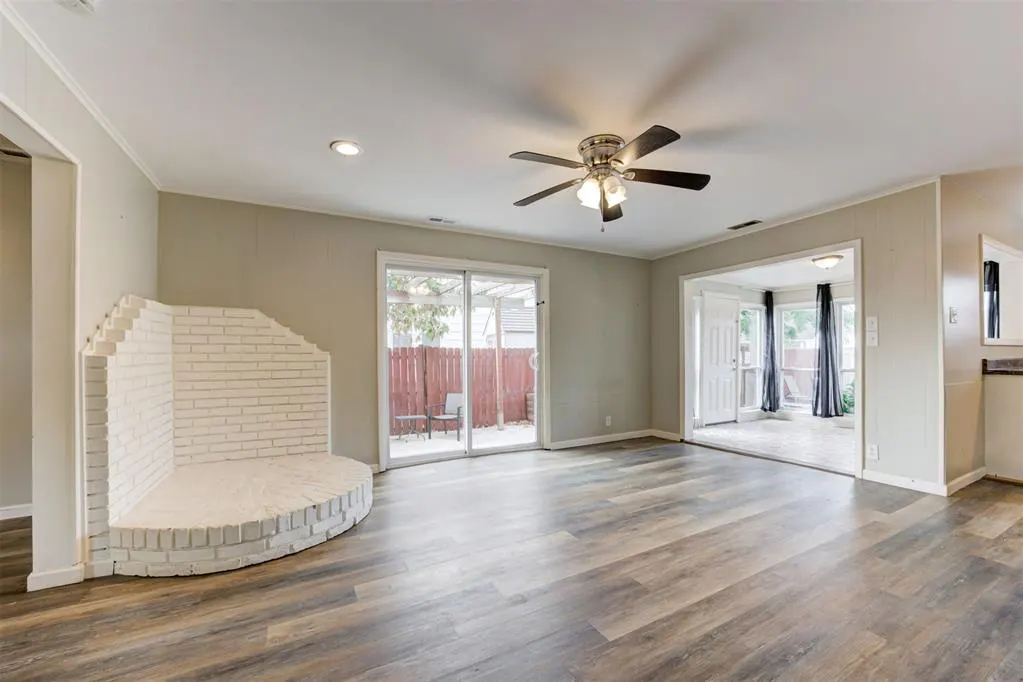 Photo 10 — 405 N Park Place, Guthrie, OK 73044