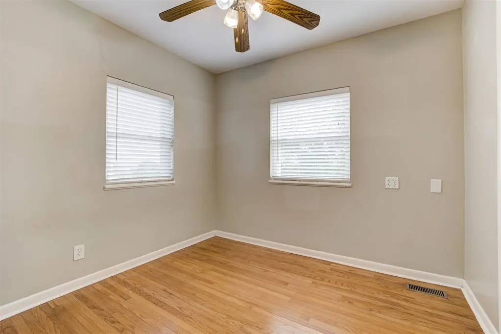 Photo 28 — 405 N Park Place, Guthrie, OK 73044