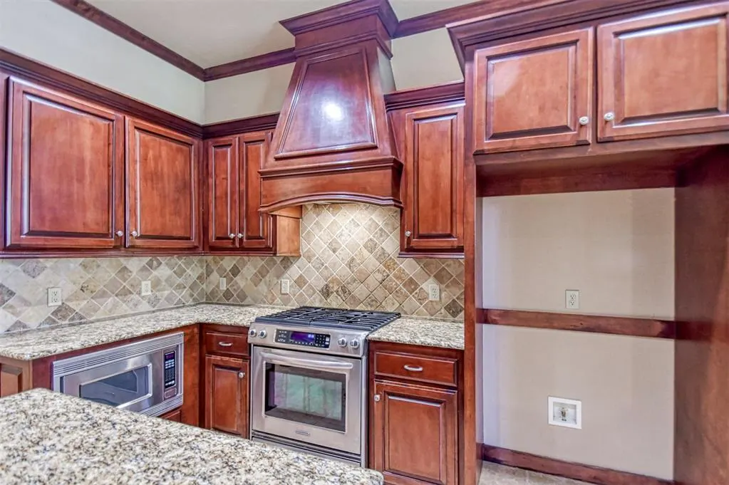 Photo 27 — 2705 SW 137th Street, Oklahoma City, OK 73170