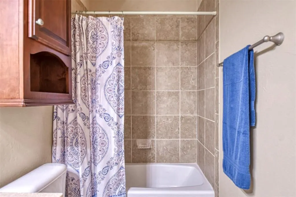 Photo 37 — 2705 SW 137th Street, Oklahoma City, OK 73170