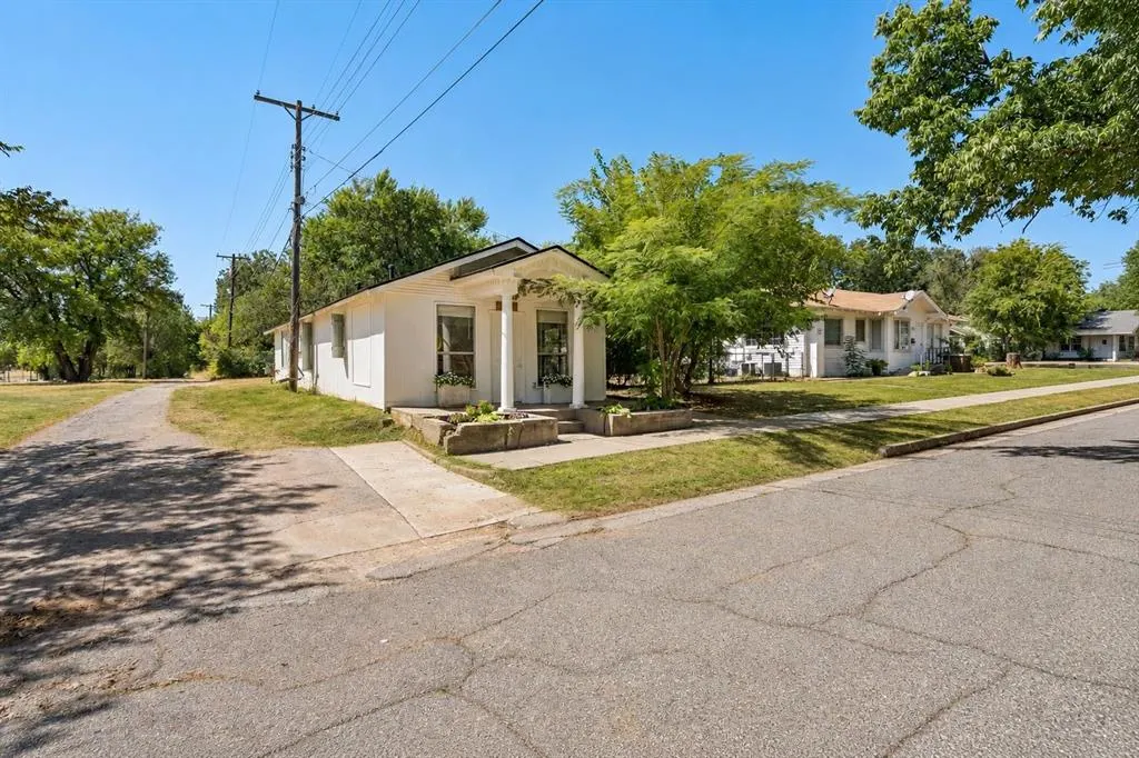 Photo 9 — 1900 W Park Place, Oklahoma City, OK 73106