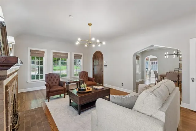 Photo 6 — 236 NW 34th Street, Oklahoma City, OK 73118
