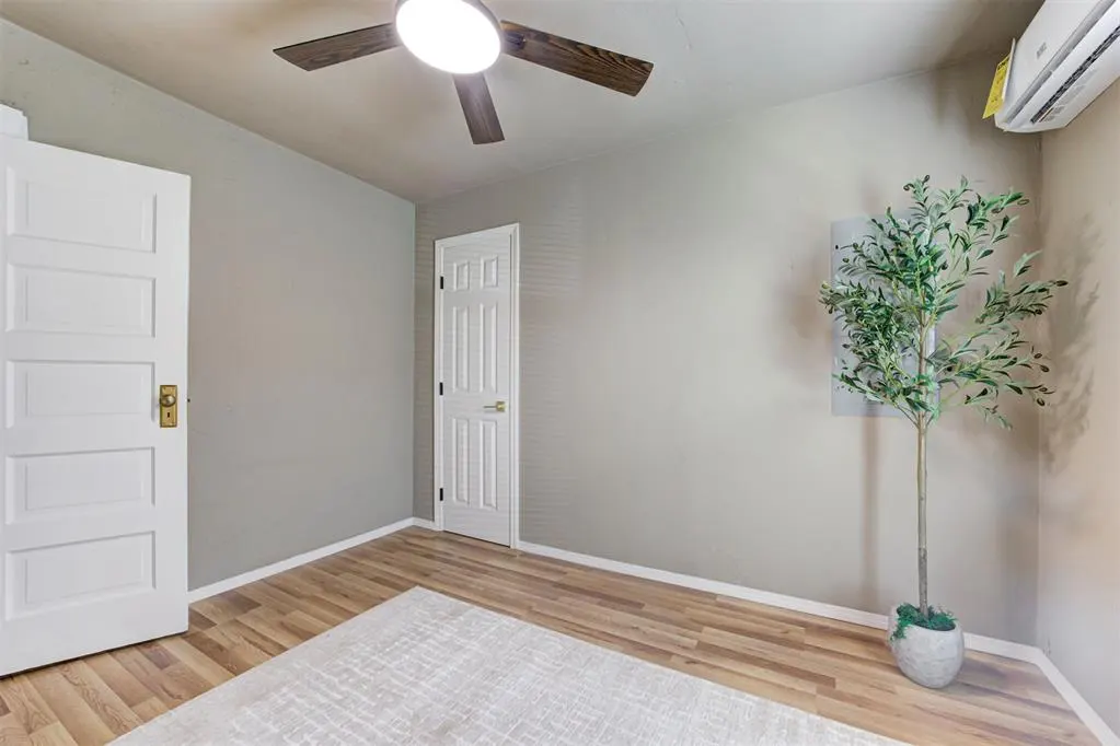 Photo 22 — 414 E Perkins Avenue, Guthrie, OK 73044