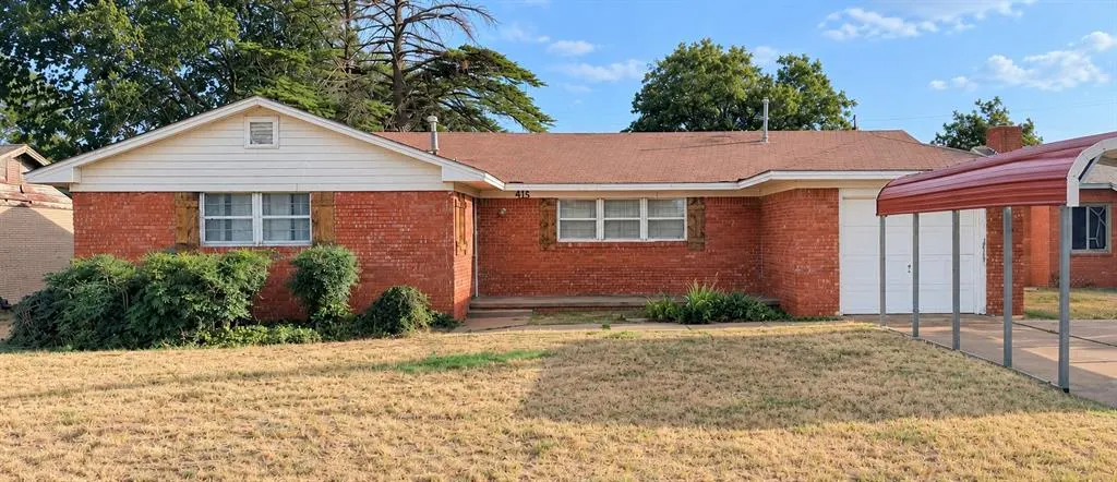 Front exterior — 415 E Chestnut Road, Hollis, OK 73550