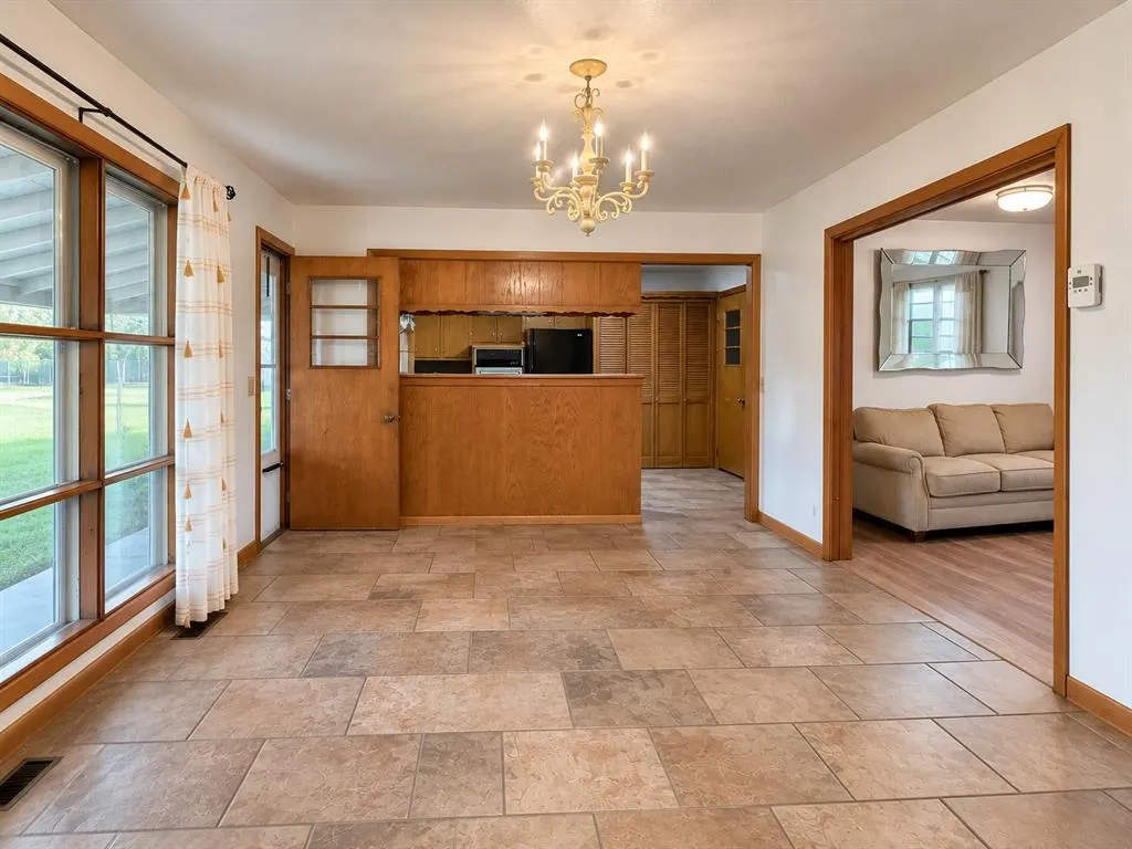Photo 10 — 415 E Chestnut Road, Hollis, OK 73550