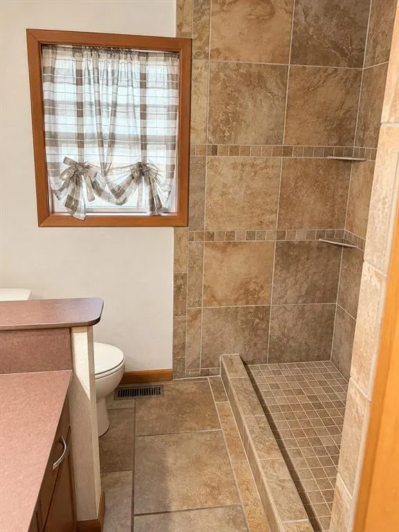 Photo 20 — 415 E Chestnut Road, Hollis, OK 73550