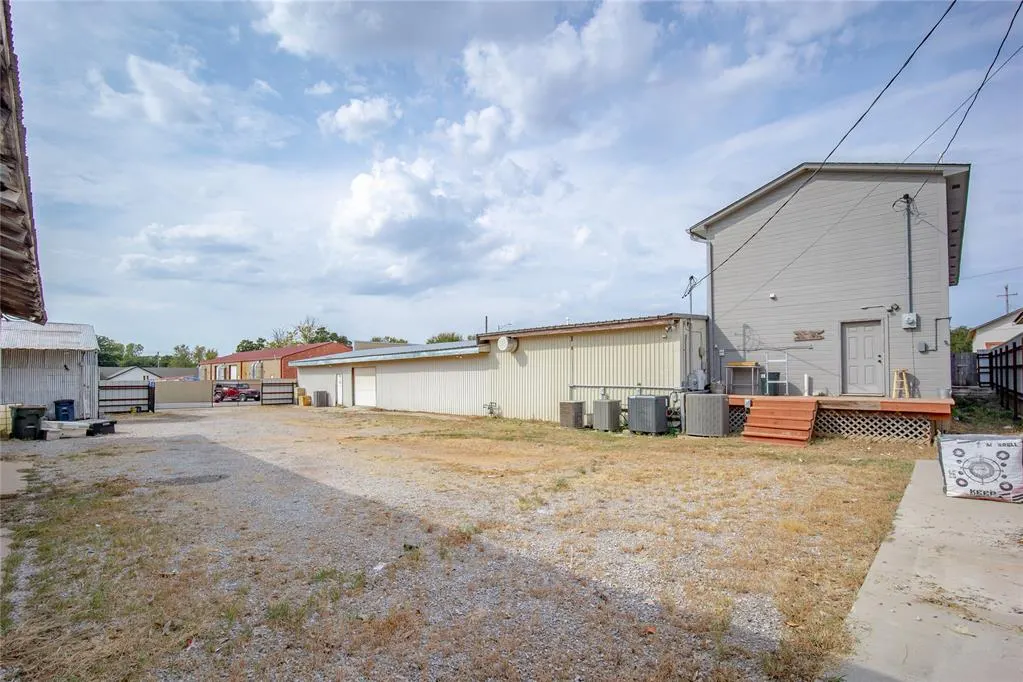 Photo 45 — 122 S Main Street, Blanchard, OK 73010