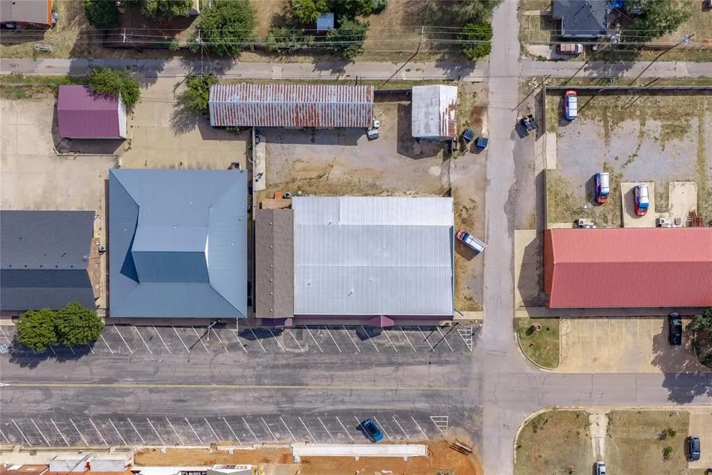 Photo 50 — 122 S Main Street, Blanchard, OK 73010