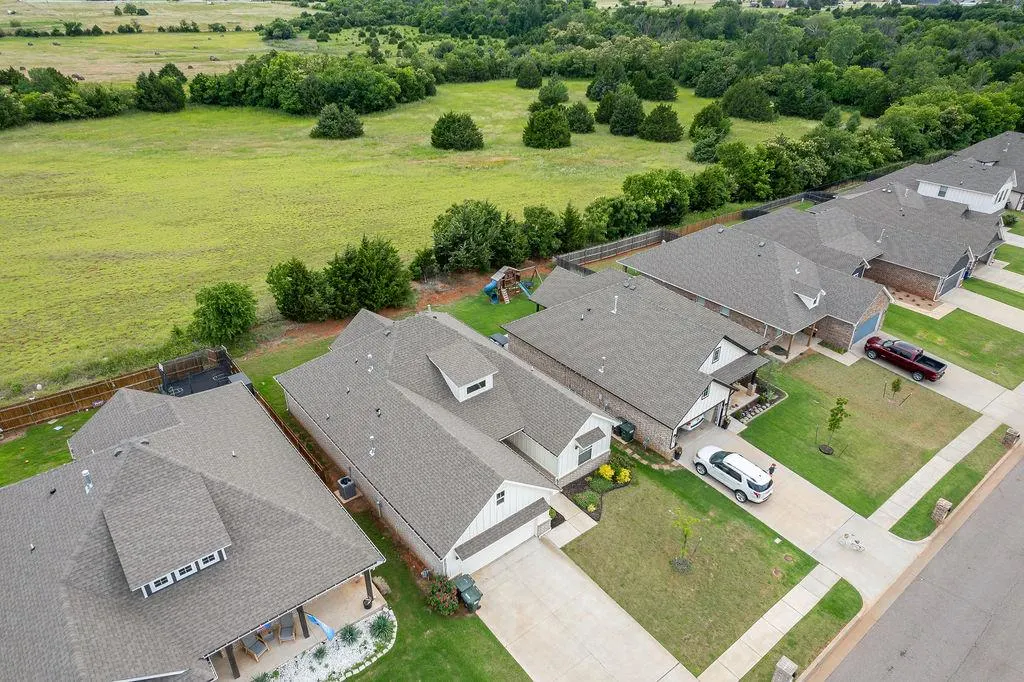 Photo 19 — 6296 NW 177th Street, Edmond, OK 73012
