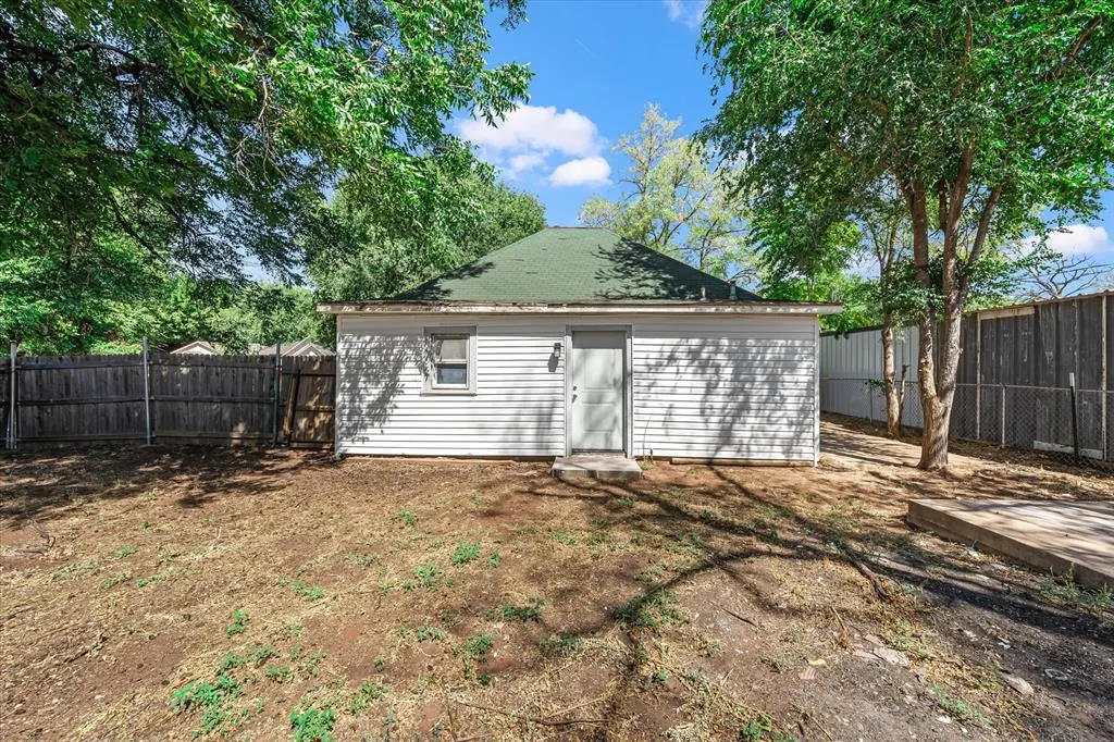 Photo 28 — 224 W 1st Street, Carnegie, OK 73015