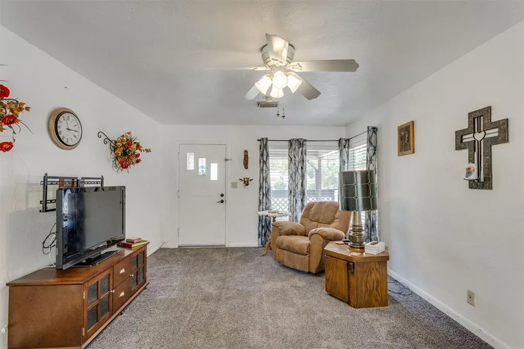 Photo 8 — 322 S Highland Avenue, Oklahoma City, OK 73110