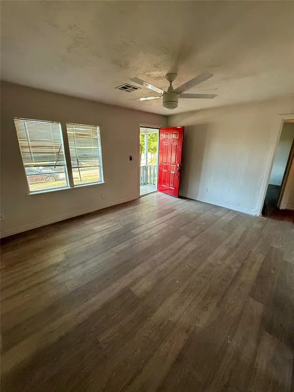 Photo 3 — 1330 NW 100th Street, Oklahoma City, OK 73114
