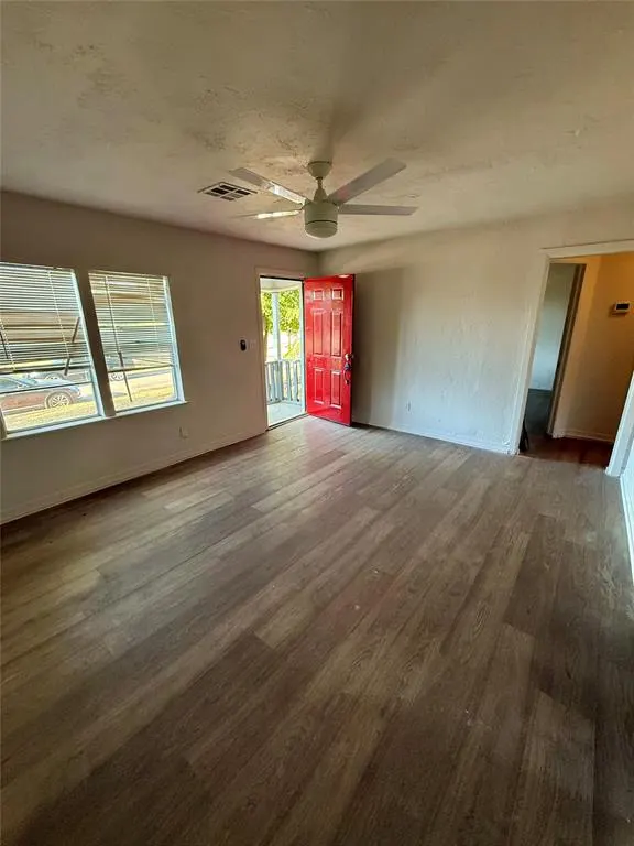 Photo 12 — 1330 NW 100th Street, Oklahoma City, OK 73114
