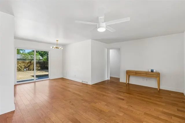 Photo 4 — 2305 Barclay Drive, Oklahoma City, OK 73120