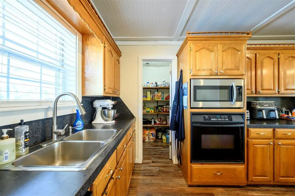 Photo 12 — 237 Baggs Hill Lane, Broken Bow, OK 74728