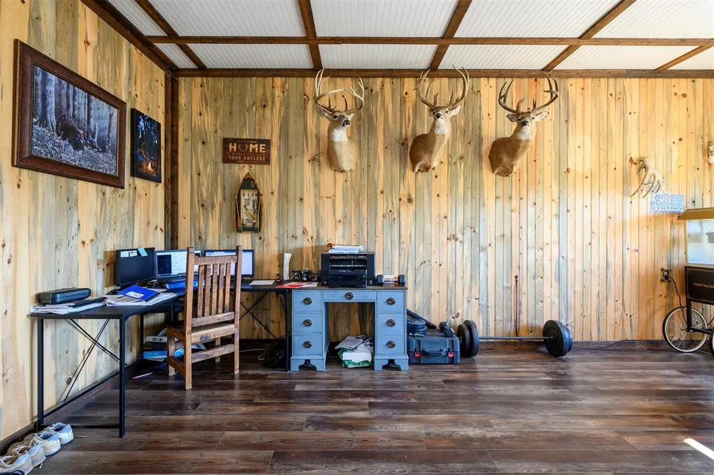 Photo 17 — 237 Baggs Hill Lane, Broken Bow, OK 74728