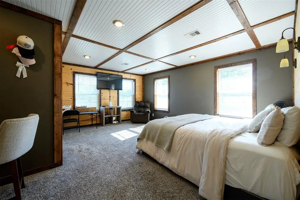 Photo 21 — 237 Baggs Hill Lane, Broken Bow, OK 74728