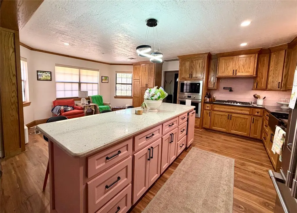 Photo 6 — 2706 Timber Court, Chickasha, OK 73018