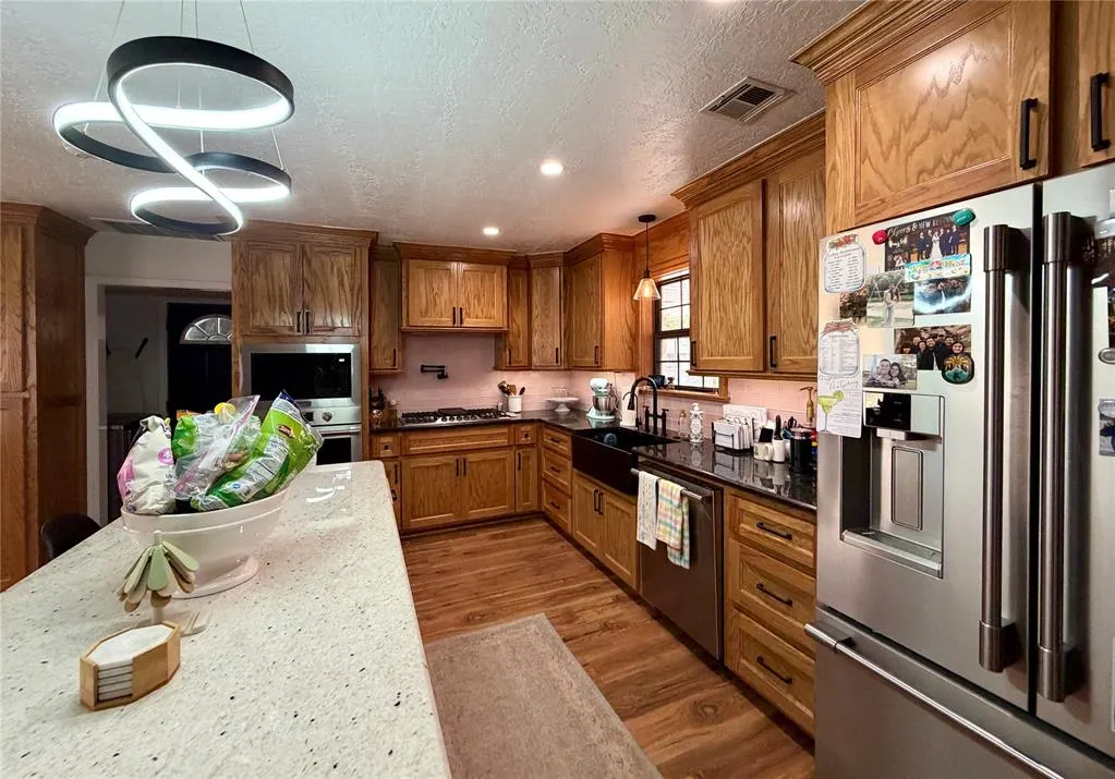 Photo 9 — 2706 Timber Court, Chickasha, OK 73018