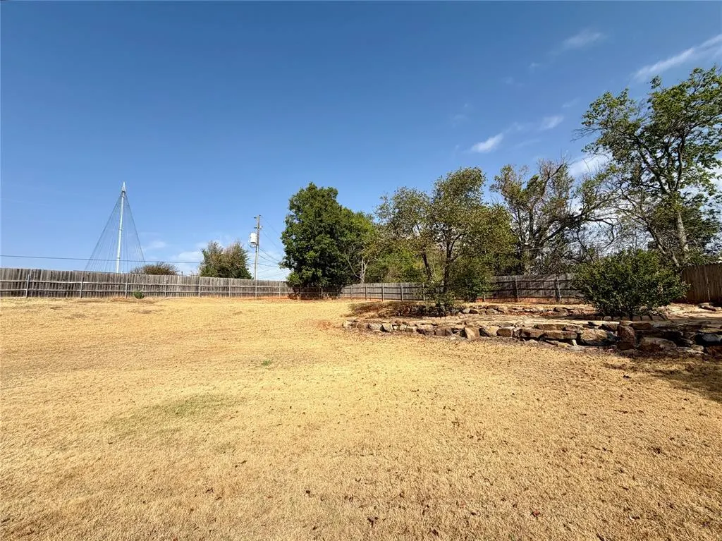 Photo 33 — 2706 Timber Court, Chickasha, OK 73018