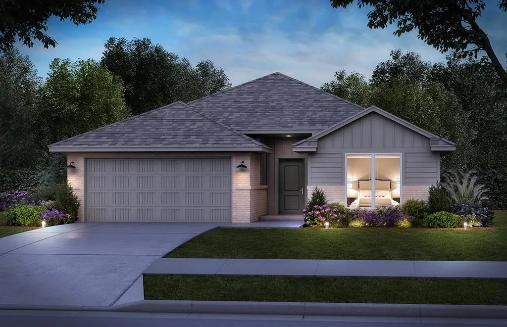 Front exterior — 20692 Brush Creek Boulevard, Harrah, OK 73045