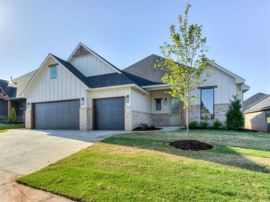 Front exterior — 9324 SW 42nd Street, Oklahoma City, OK 73179