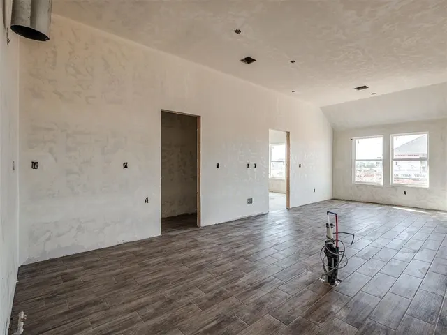 Photo 6 — 11348 NW 162nd Street, Oklahoma City, OK 73078