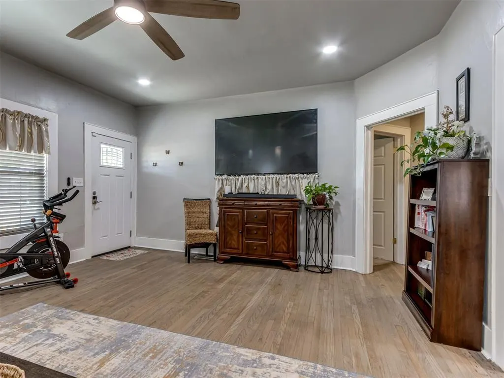 Photo 6 — 1801 NW 38th Street, Oklahoma City, OK 73118