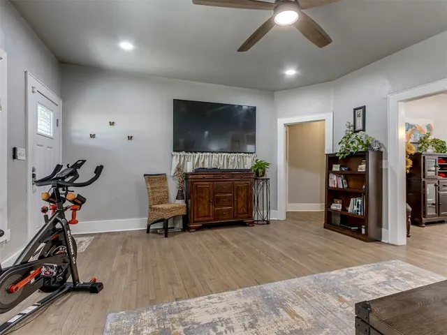 Photo 7 — 1801 NW 38th Street, Oklahoma City, OK 73118