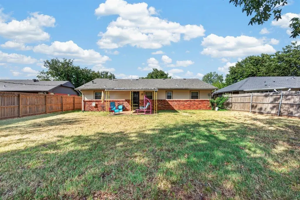 Photo 26 — 1928 Lanesboro Drive, Oklahoma City, OK 73120