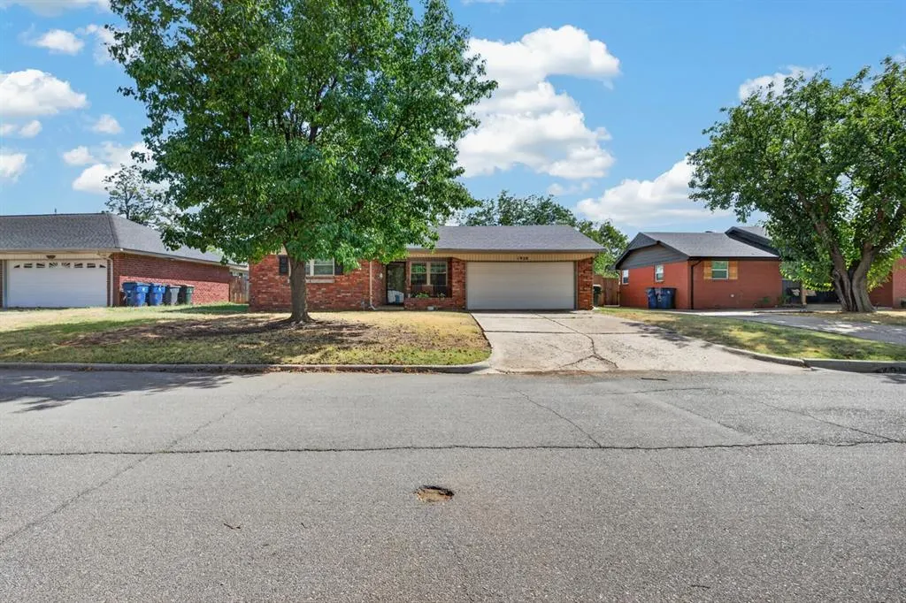 Photo 28 — 1928 Lanesboro Drive, Oklahoma City, OK 73120