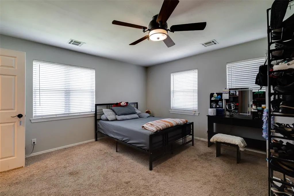 Photo 11 — 4135 NW 19th Street, Oklahoma City, OK 73107
