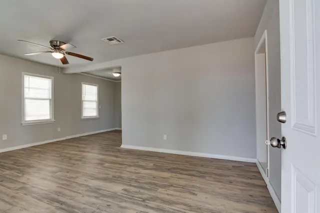 Photo 3 — 4313 SE 43rd Street, Del City, OK 73115