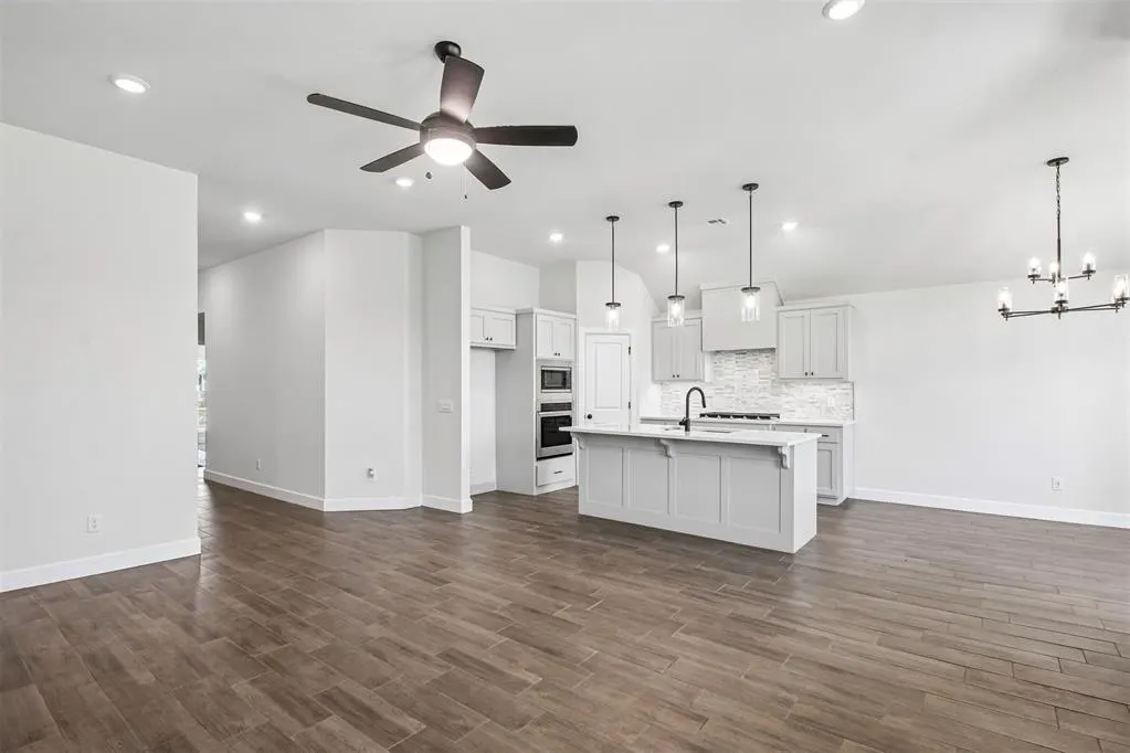 Photo 8 — 12649 NW 137th Street, Piedmont, OK 73078