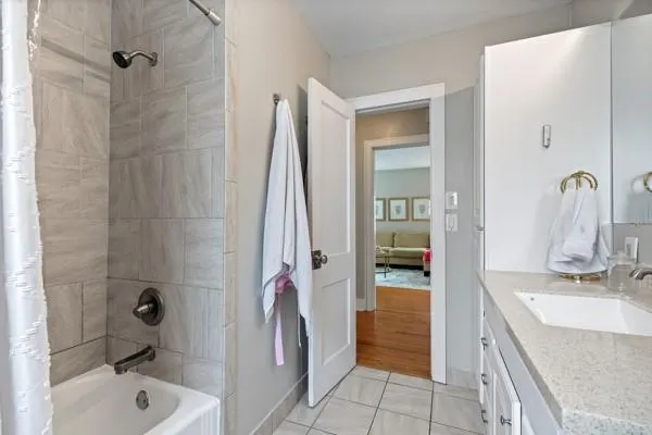 Photo 11 — 1127 W Symmes Street, Norman, OK 73069